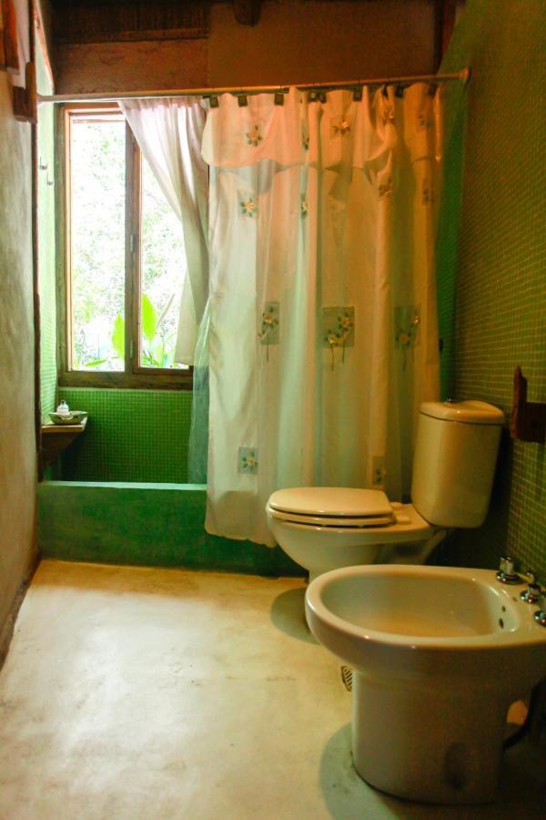 Croa La Rana Hotel Yacanto Ngoại thất bức ảnh